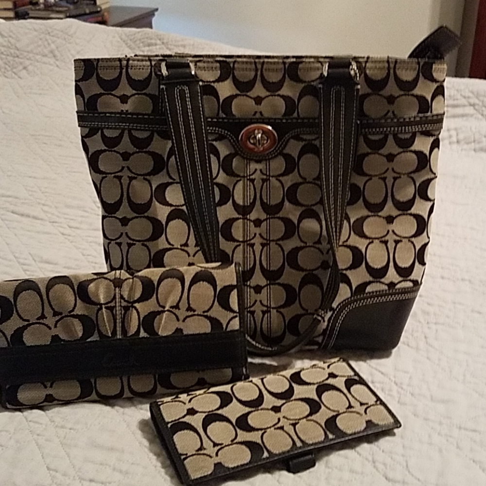 3 piece Coach set